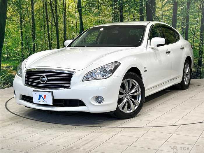 2011 Nissan FUGA HYBRID