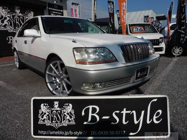 1999 Toyota Crown Majesta