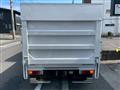2004 Mitsubishi Canter