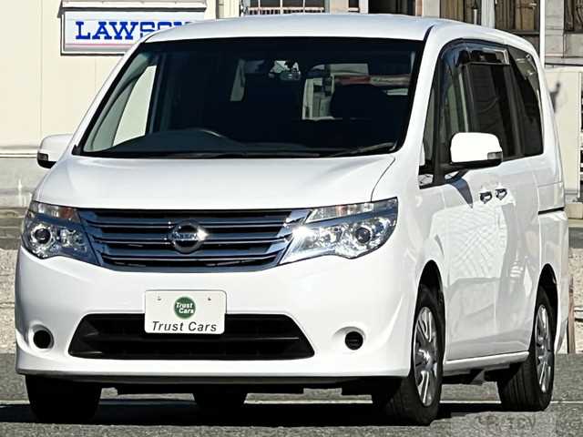 2015 Nissan Serena