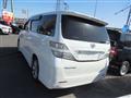 2011 Toyota Vellfire