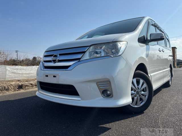 2013 Nissan Serena