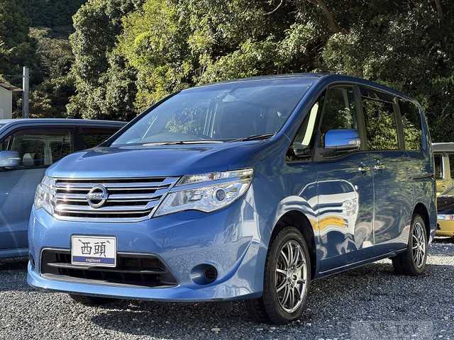 2015 Nissan Serena