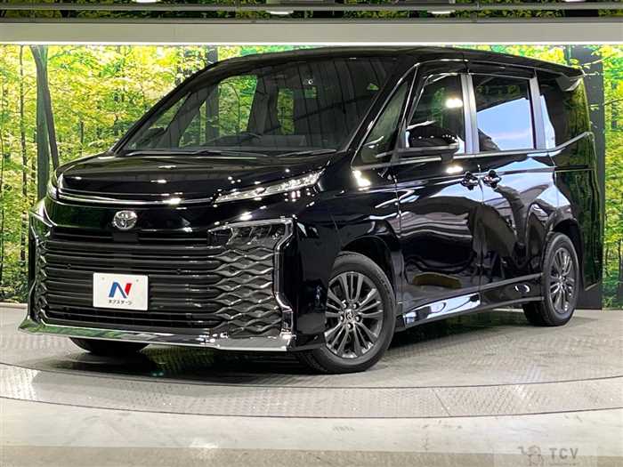 2023 Toyota Voxy