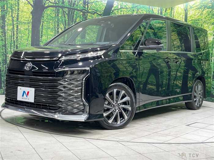 2025 Toyota Voxy