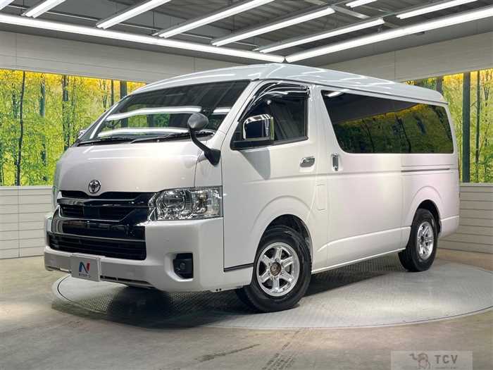 2025 Toyota Hiace Wagon