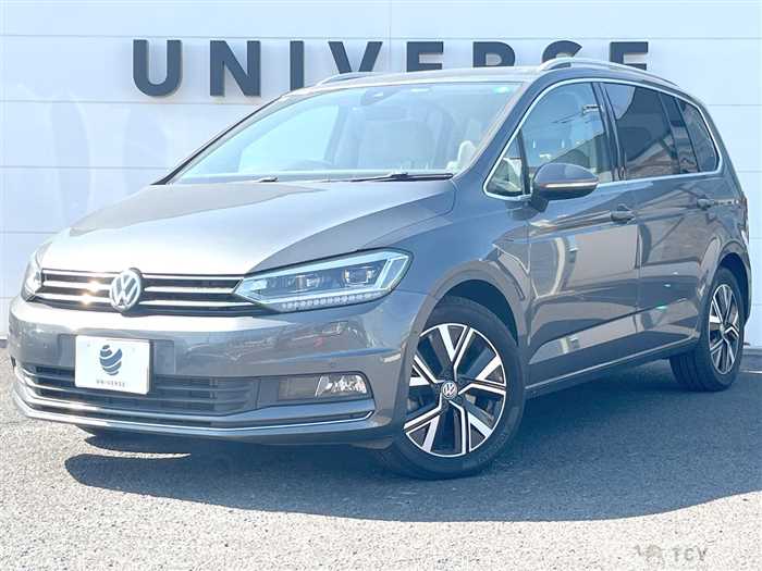 2019 Volkswagen Golf Touran