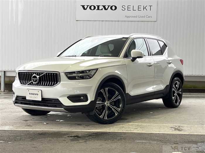 2021 Volvo XC40