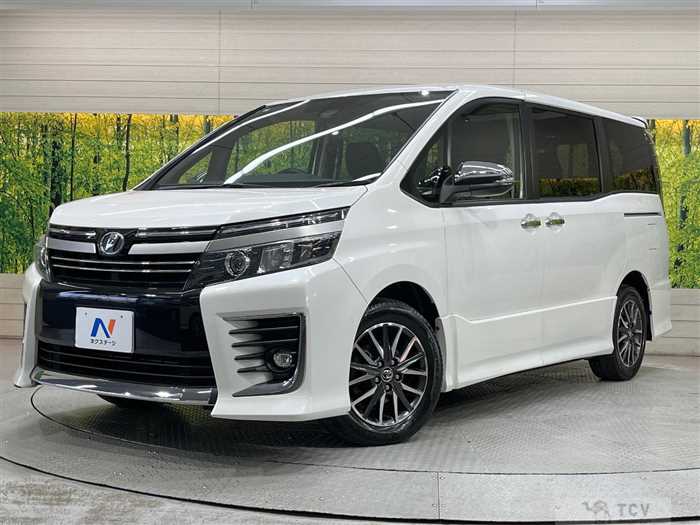 2017 Toyota Voxy