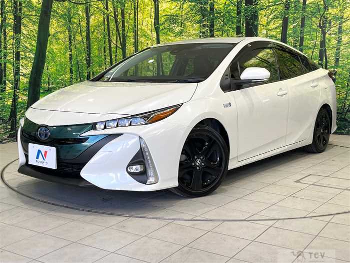 2017 Toyota Prius PHV