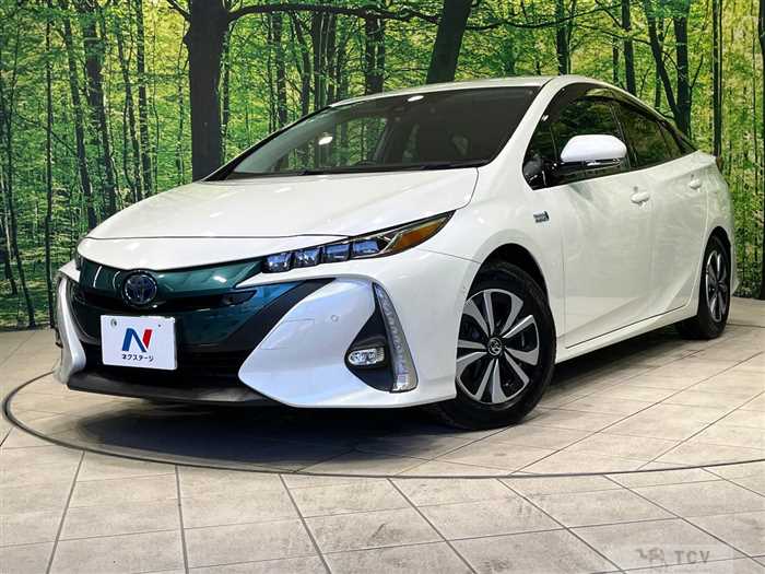 2017 Toyota Prius PHV