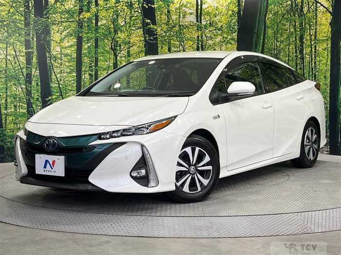 2018 Toyota Prius PHV