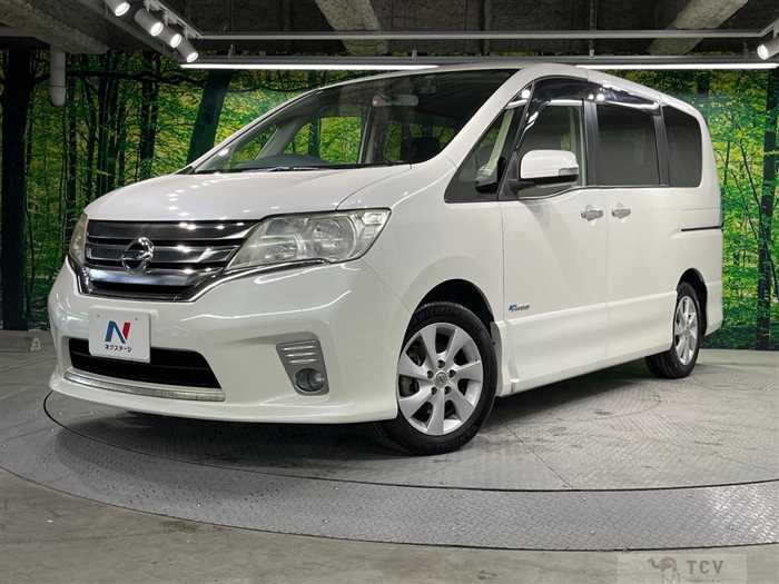 2013 Nissan Serena