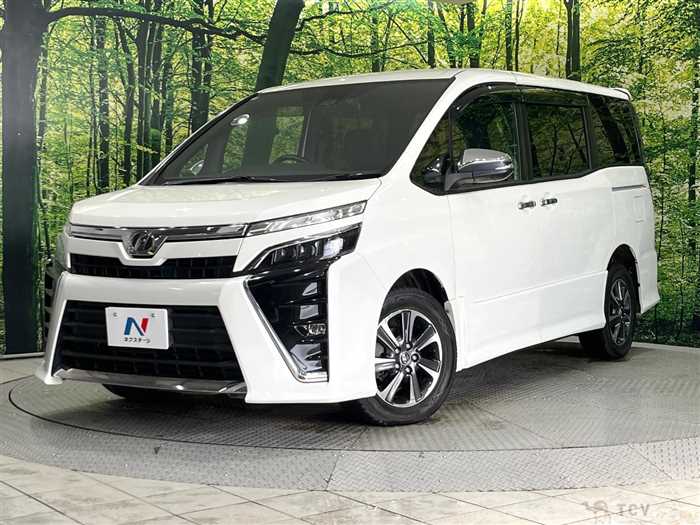 2018 Toyota Voxy