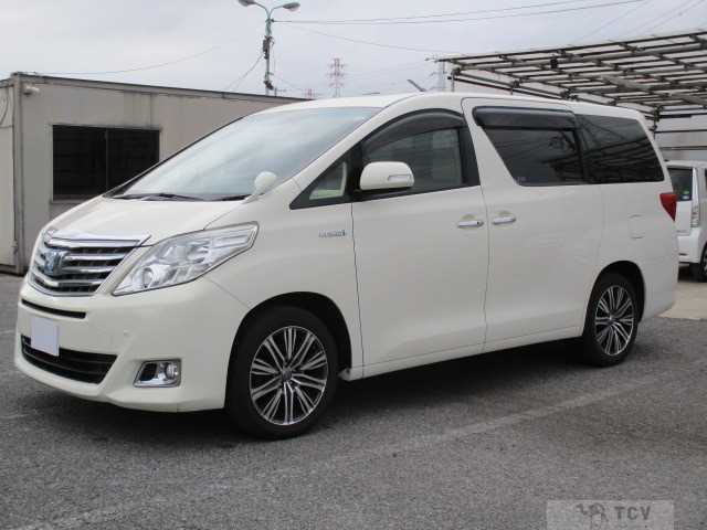 2013 Toyota Alphard Hybrid