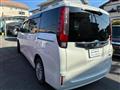 2015 Toyota Noah