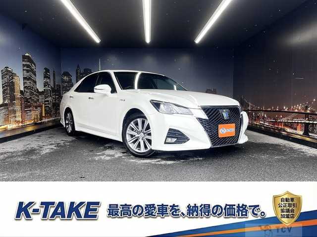 2015 Toyota Crown Athlete Series