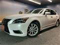 2016 Lexus LS
