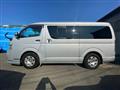 2010 Toyota Hiace Wagon