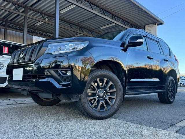 2022 Toyota Land Cruiser Prado