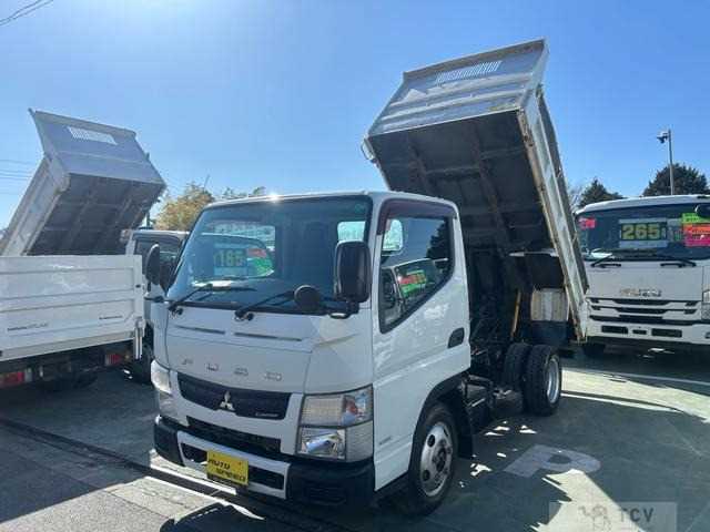 2012 Mitsubishi Canter