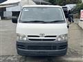 2004 Toyota Hiace Van