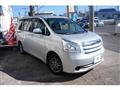 2010 Toyota Noah