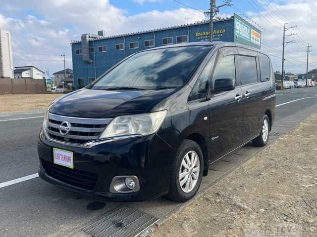 2013 Nissan Serena