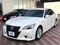 2014 Toyota Crown Hybrid