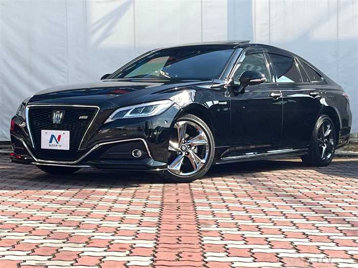 2019 Toyota Crown Hybrid