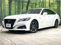 2019 Toyota Crown Hybrid