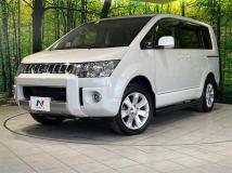 2018 Mitsubishi Delica D5