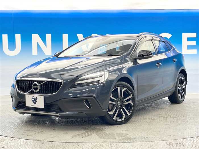 2018 Volvo V40
