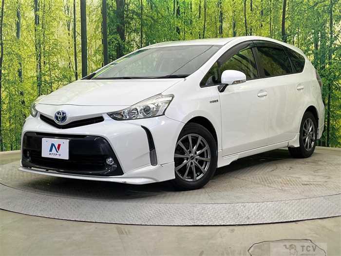 2016 Toyota PRIUS α