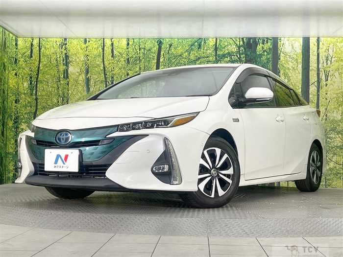 2017 Toyota Prius PHV