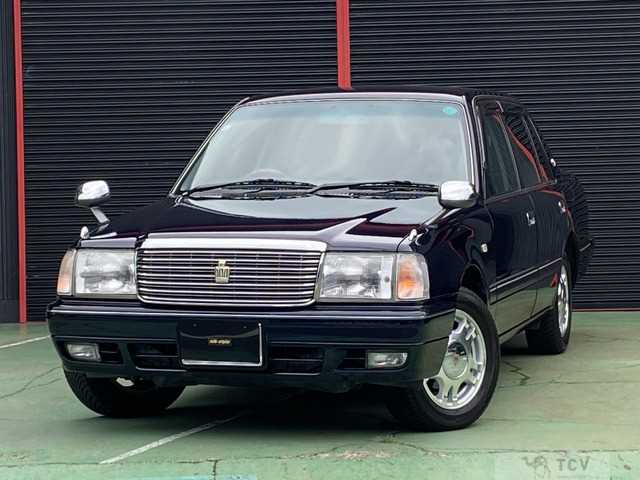 2004 Toyota Crown Sedan