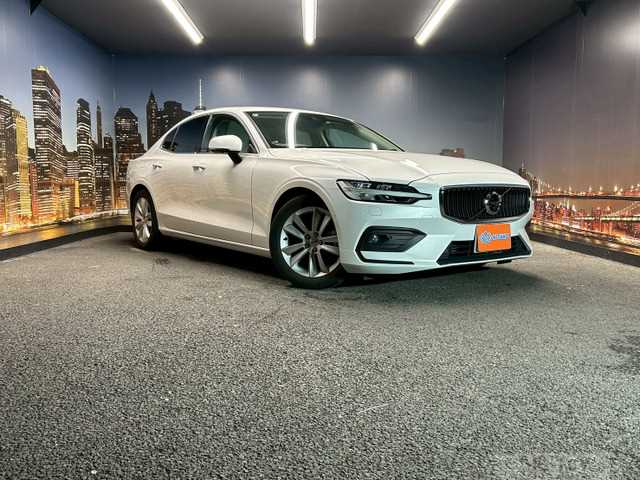 2020 Volvo S60