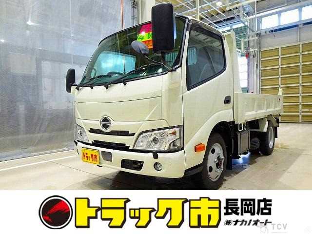 2025 Hino Dutro