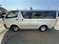 2005 Toyota Hiace Van