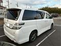 2011 Toyota Vellfire