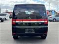 2015 Mitsubishi Delica D5