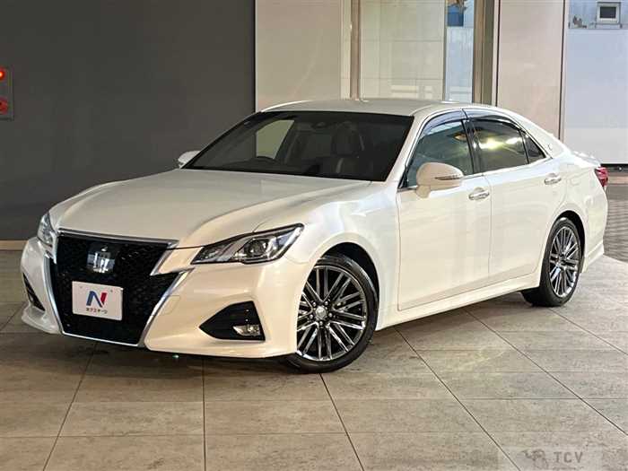 2016 Toyota Crown