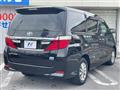 2013 Toyota Alphard Hybrid