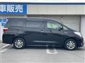 2013 Toyota Alphard Hybrid