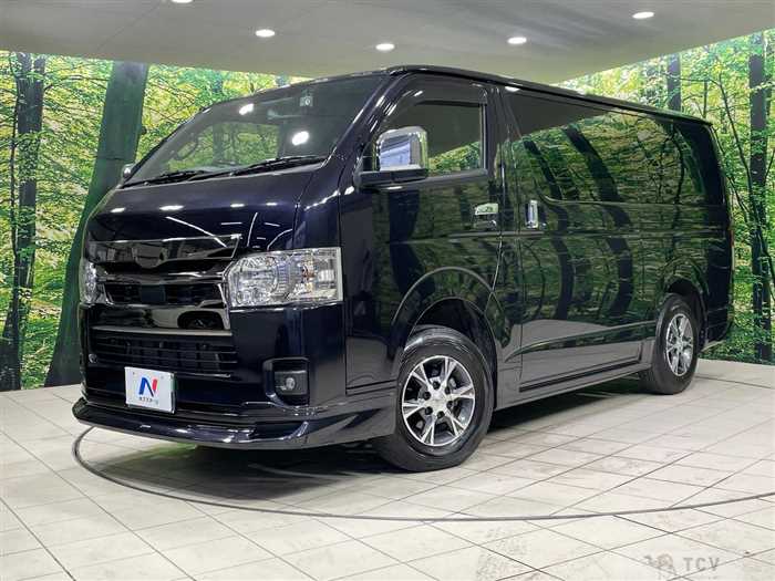 2022 Toyota Hiace Van