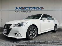 2013 Toyota Crown