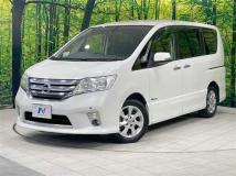 2013 Nissan Serena