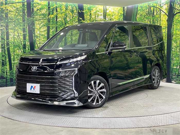 2022 Toyota Voxy