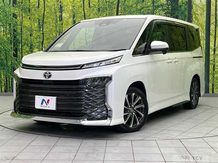 2022 Toyota Voxy