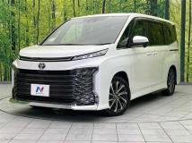 2022 Toyota Voxy